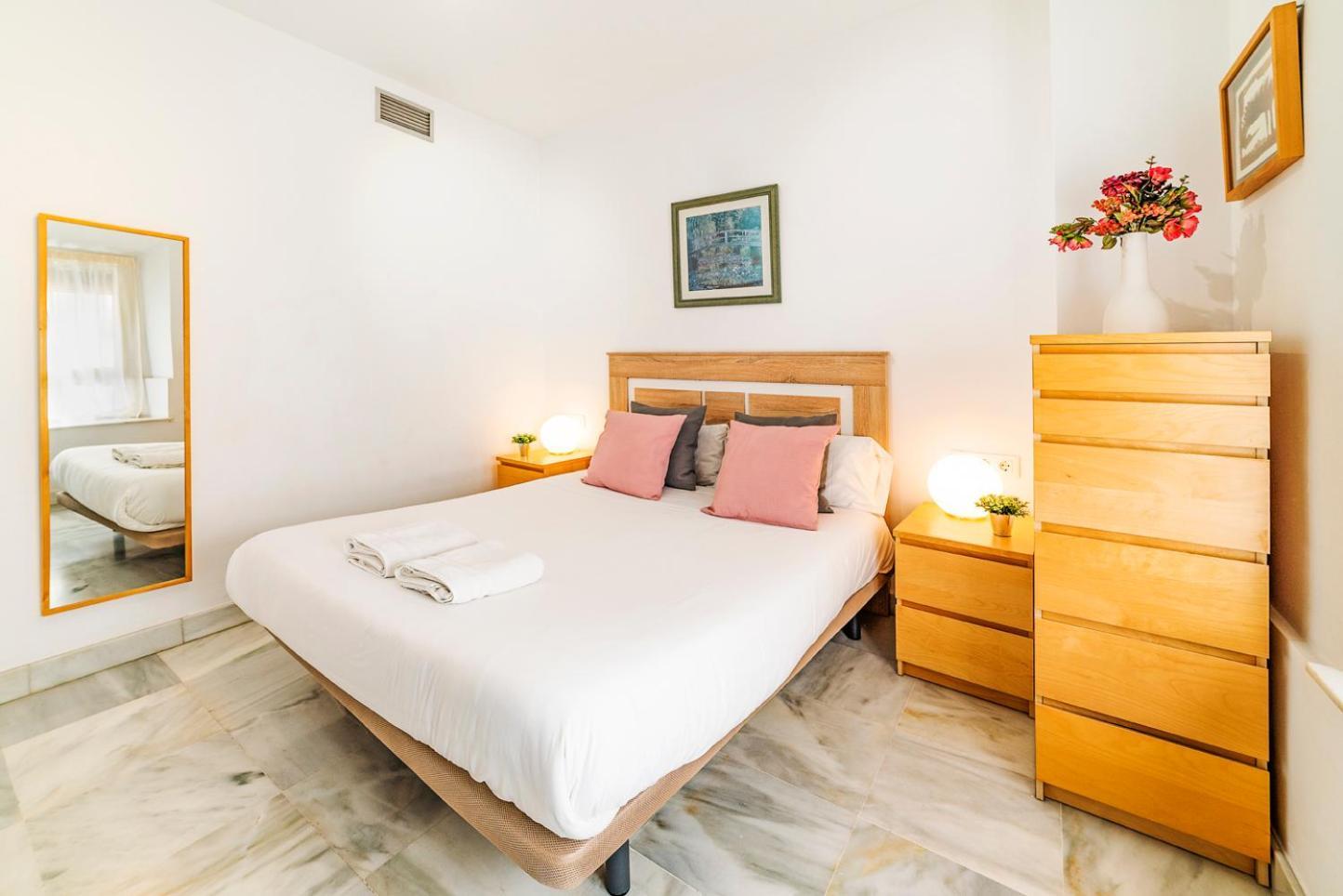 Alohamundi Almansa Apartment Sevilla Bagian luar foto
